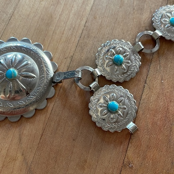 Super cute, silver and turquoise decorative belt - Picture 3 of 7